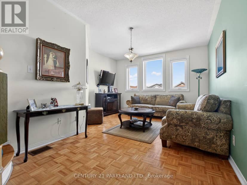 181 Purcell Crescent — photo 21 of 40