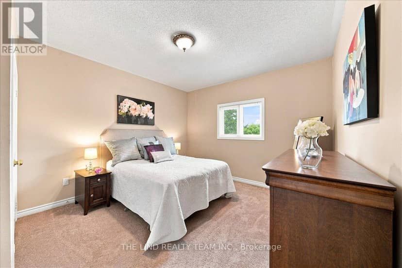 61 McIntyre Drive — photo 16 of 38