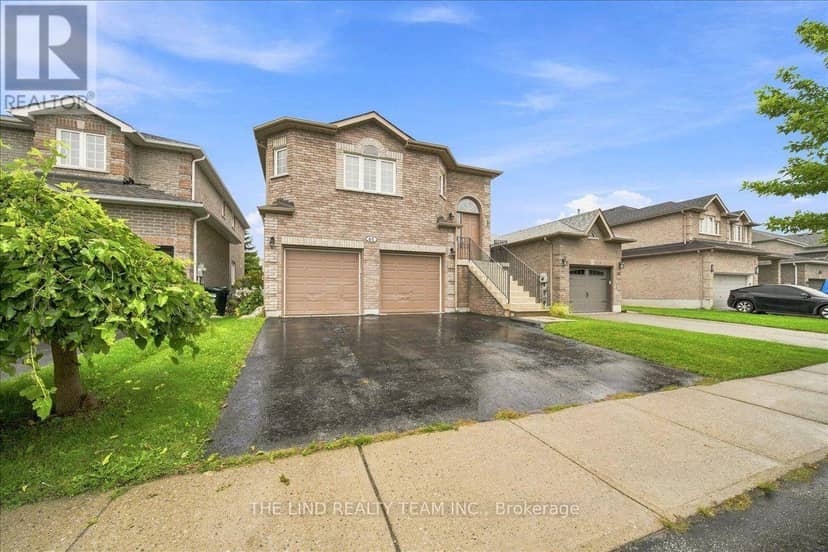 61 McIntyre Drive — photo 4 of 38