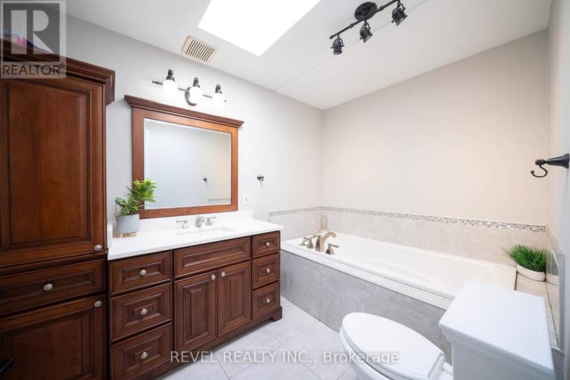 428 Charlotteville Road 1 — photo 14 of 37