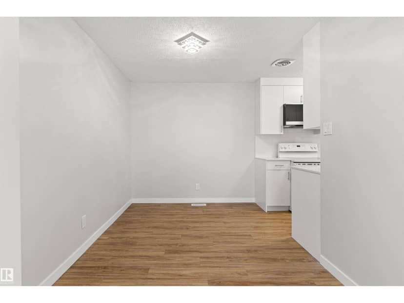 3E Twin Tc NW — photo 15 of 40