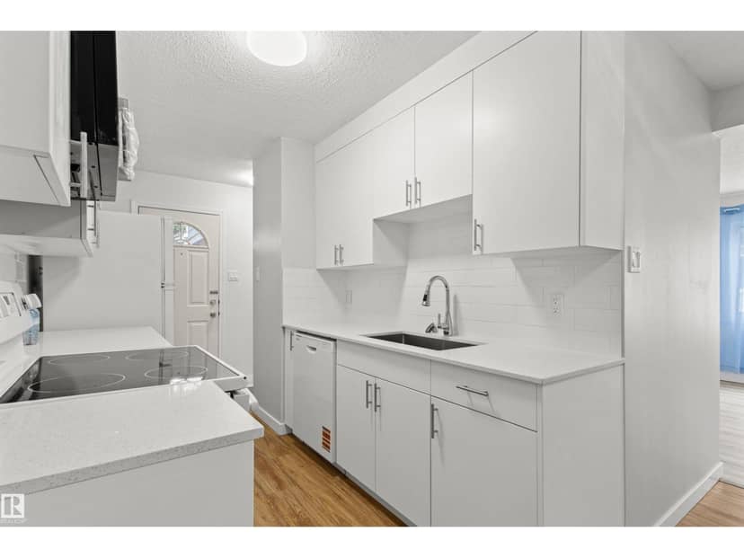 3E Twin Tc NW — photo 18 of 40