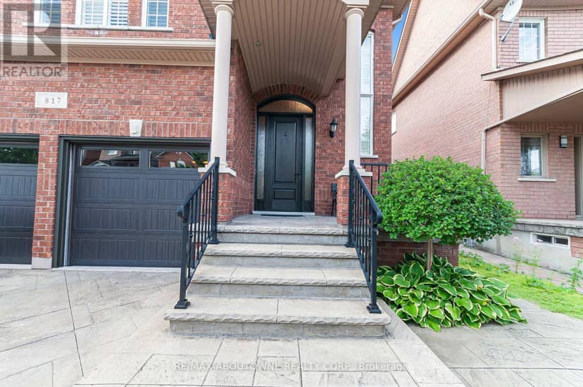 817 Brass Winds Place — photo 2 of 39