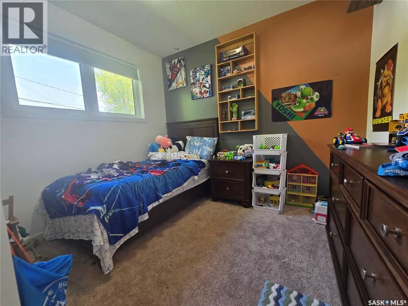 211 Rye Street — photo 13 of 28