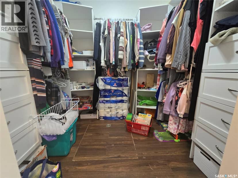 211 Rye Street — photo 17 of 28