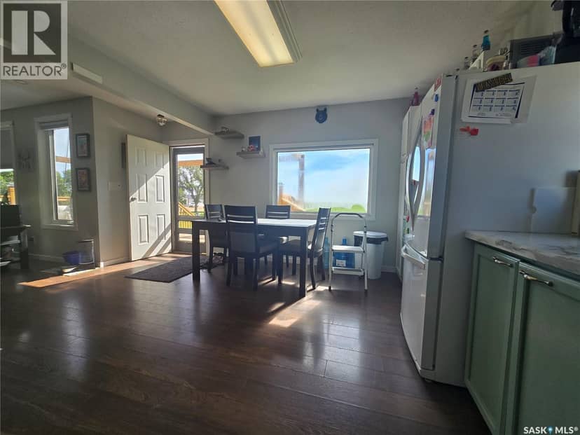 211 Rye Street — photo 7 of 28