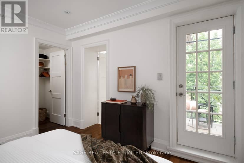 3D - 319 Lonsdale Road — photo 23 of 40