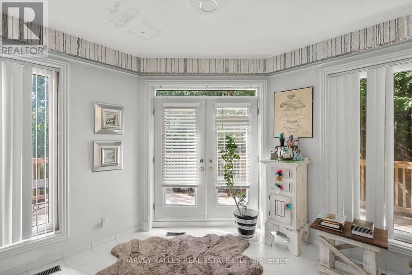 83 Hillmount Avenue — photo 18 of 40