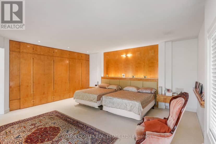 83 Hillmount Avenue — photo 26 of 40