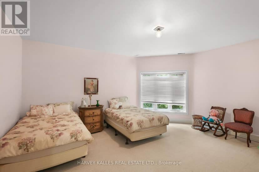 83 Hillmount Avenue — photo 32 of 40