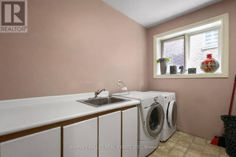 83 Hillmount Avenue — photo 40 of 40