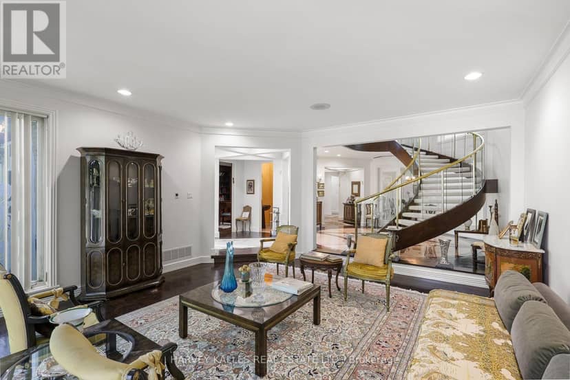 83 Hillmount Avenue — photo 9 of 40