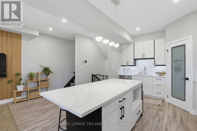 14 - 3557 Colonel Talbot Road — photo 11 of 40