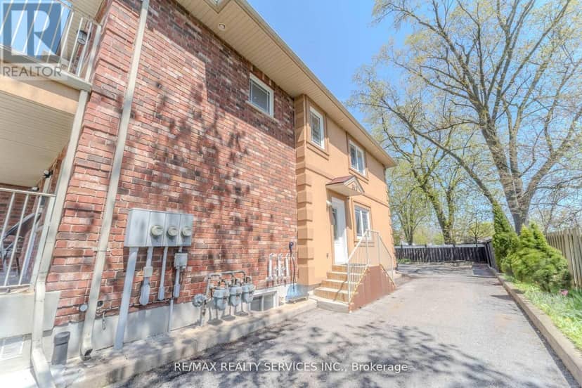 8006 Norton Street S, Niagara Falls, photo 2