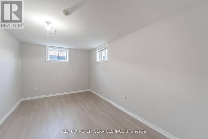8006 Norton Street S — photo 20 of 40