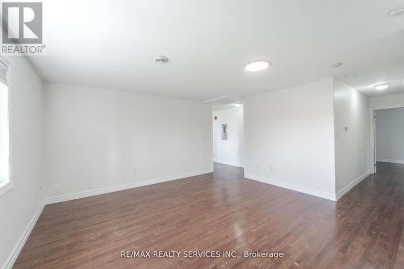 8006 Norton Street S — photo 25 of 40