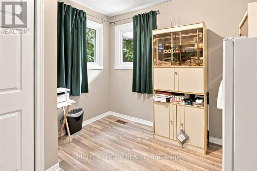 681 Morrison Road — photo 18 of 40
