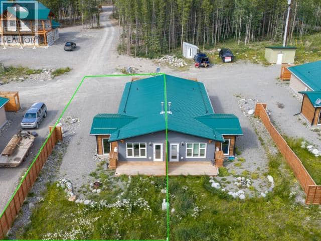 35- Takhini Meadows Drive — photo 23 of 26