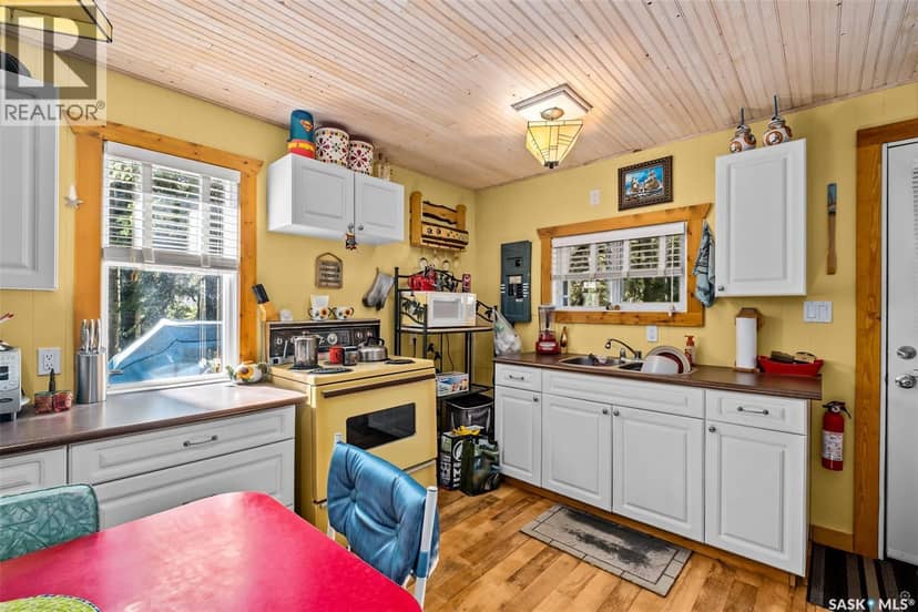 302 Jarvis STREET, Emma Lake, photo 8