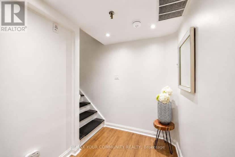 3 - 105 Heath Street W — photo 20 of 32