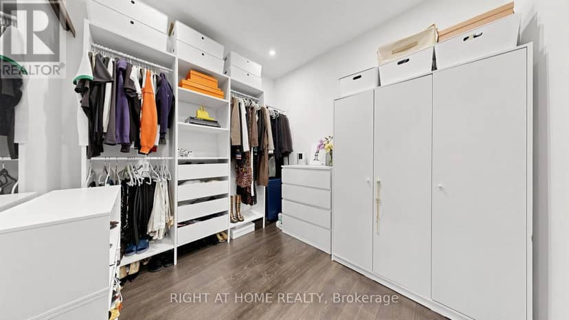 819 - 15 Mercer Street — photo 6 of 18
