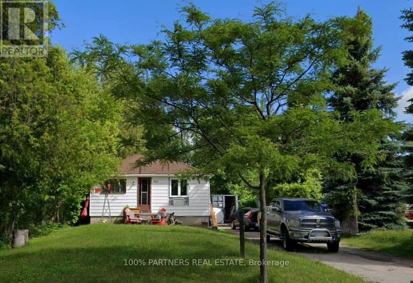 866 Innisfil Beach Road — photo 1 of 2