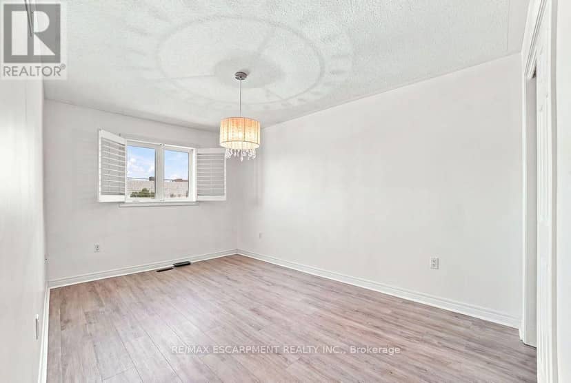 336 Pinehill Drive — photo 13 of 17