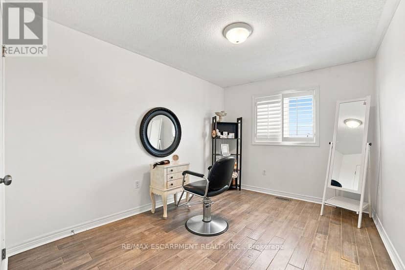 336 Pinehill Drive — photo 14 of 17