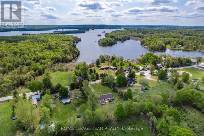 2754 Tatlock Road, Mississippi Mills, photo 2