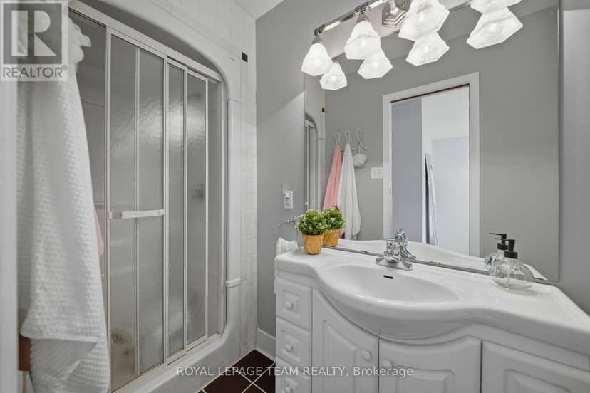 2754 Tatlock Road — photo 15 of 37