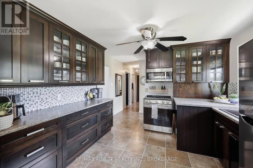 598 Petworth Road — photo 8 of 38