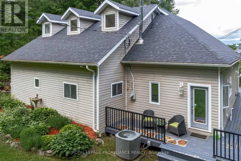 17B Hughes Lane — photo 33 of 40