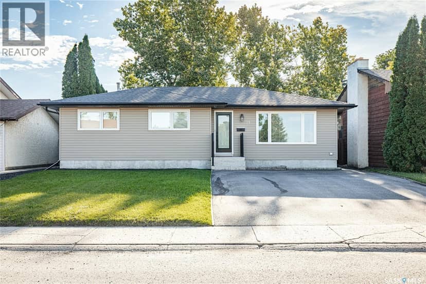 21 Blue Sage DRIVE, Moose Jaw