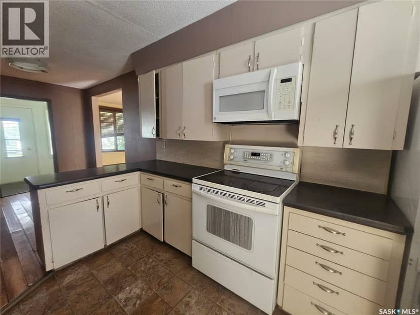 428 1st AVENUE NW, Swift Current, photo 4