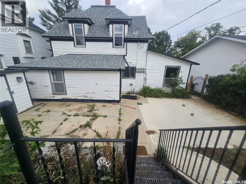 428 1st AVENUE NW — photo 36 of 37