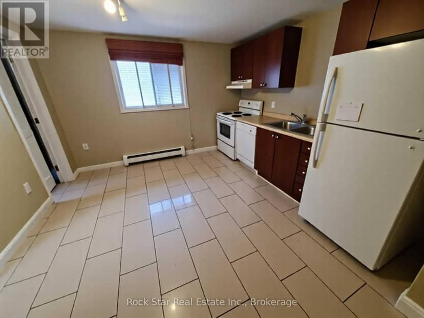 50 Irwin Street — photo 14 of 31