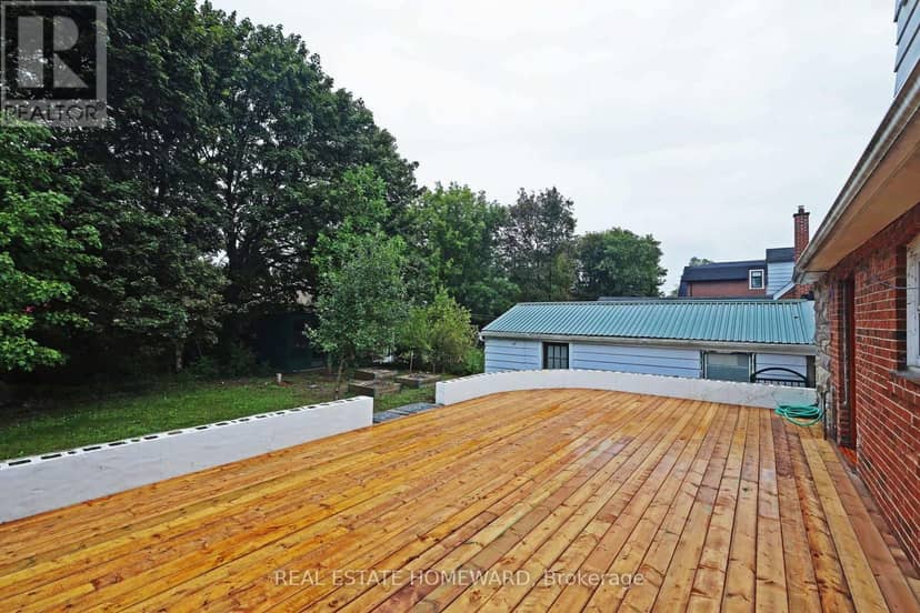 9 Dromore Crescent — photo 35 of 37