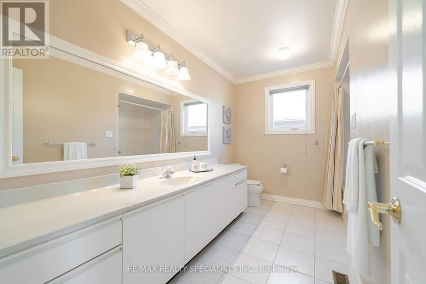 1311 Greenridge Circle — photo 22 of 33