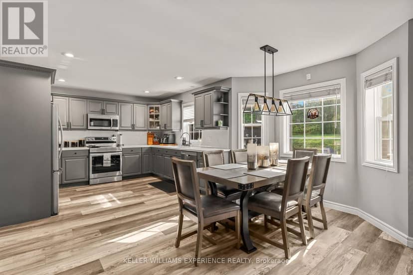 4254 Forest Wood Drive — photo 9 of 40