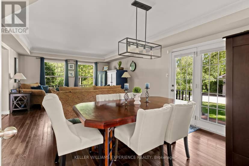 4254 Forest Wood Drive — photo 16 of 40