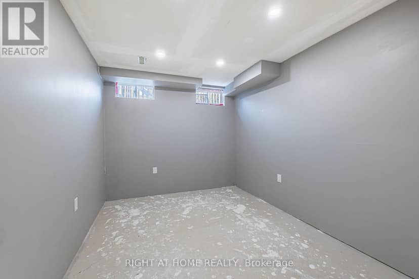 23 Coastline Drive — photo 25 of 26