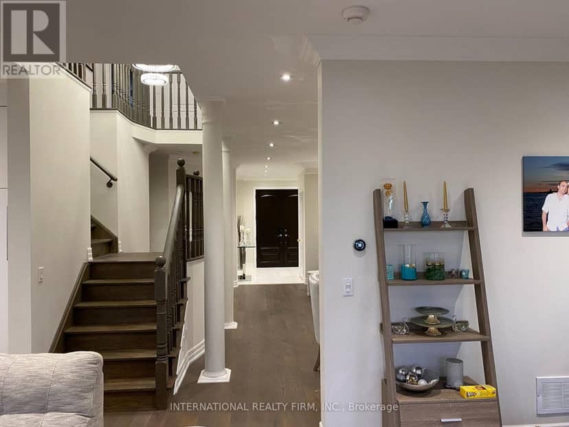 74 Regatta Avenue — photo 16 of 32