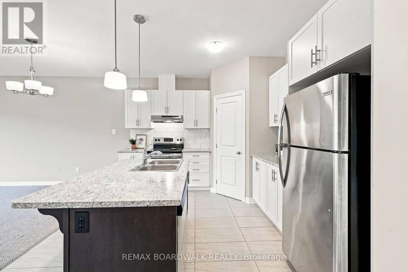 714 Maurice Stead Street — photo 8 of 40