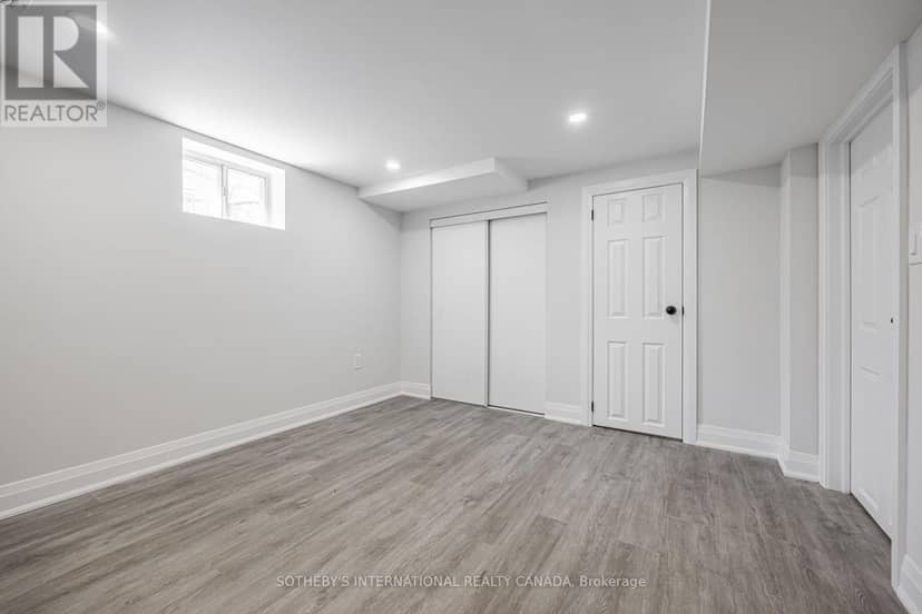 4075A Lawrence Avenue E — photo 20 of 26
