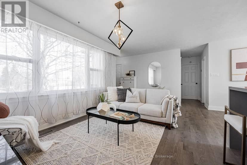 4075A Lawrence Avenue E, Toronto, photo 6