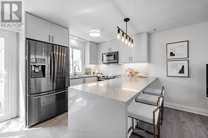 4075A Lawrence Avenue E — photo 9 of 26