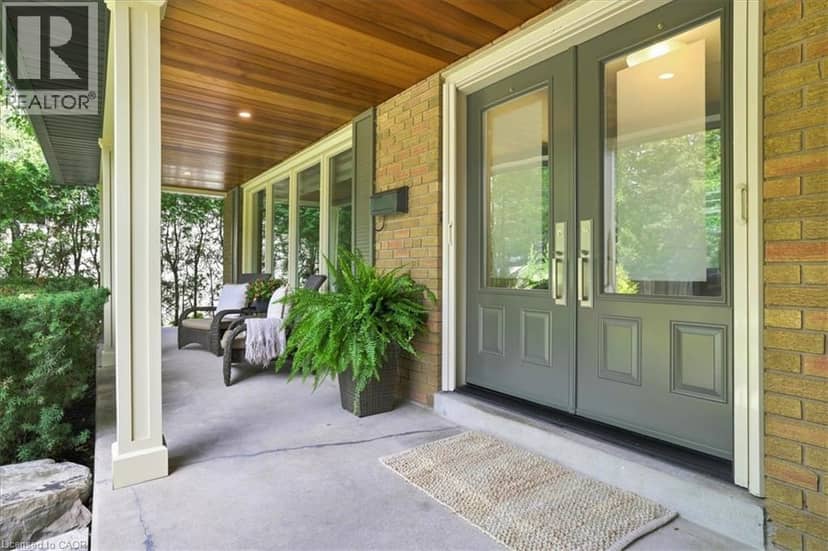 4430 HAWTHORNE Drive — photo 5 of 40