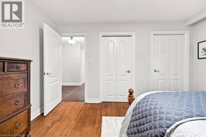 4430 HAWTHORNE Drive — photo 27 of 40