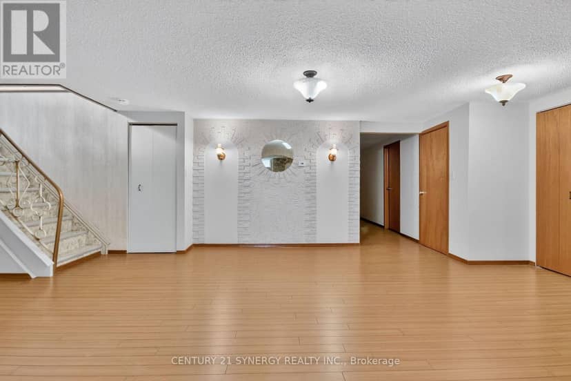 974 Greenbriar Avenue — photo 25 of 38