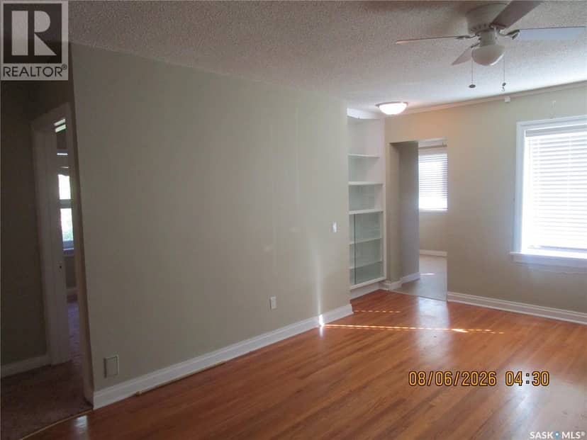 523 3rd AVENUE E — photo 26 of 28